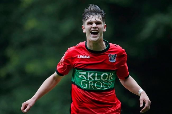 就能在游击 就能在游击